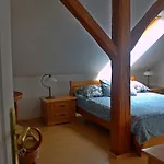 Warminska Winnica Country house *