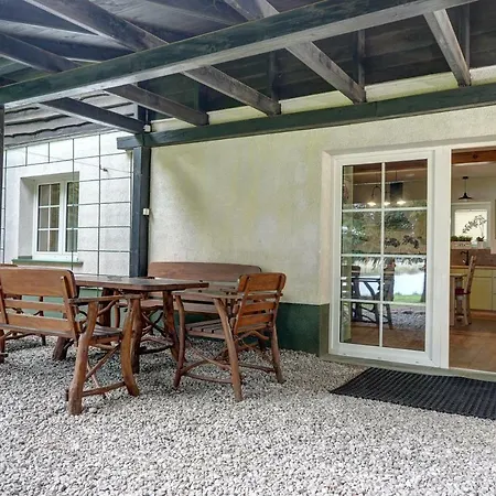 乡村民宿 沃敏斯卡葡萄园酒店 *